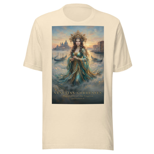Dunkelhaarige venezianische Lagunen-Göttin auf einem naturfarbenen T-Shirt – Medium Charlotte